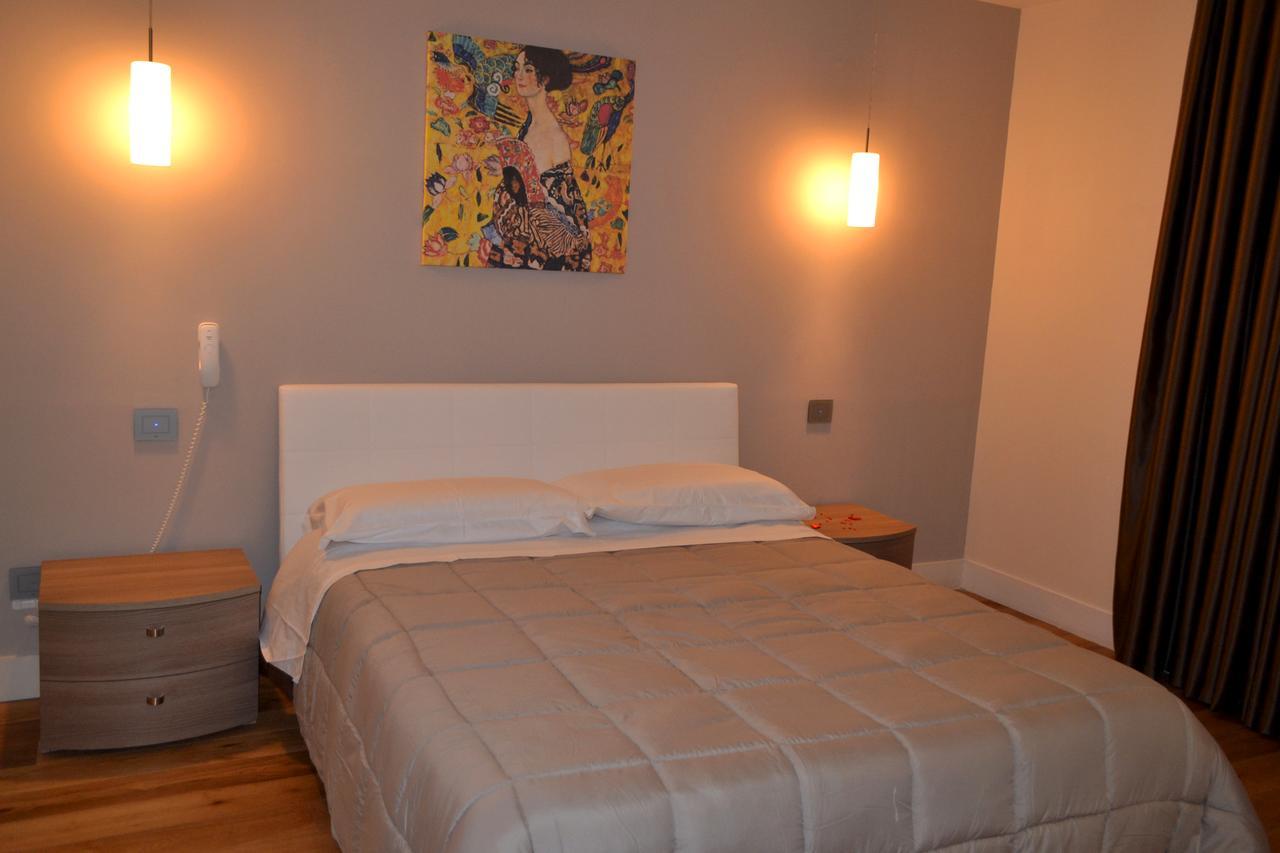 Pietrabianca Exclusive Resort Pomigliano d'Arco Exteriör bild